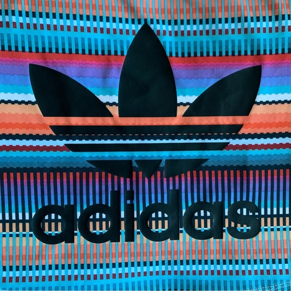 3 For $20 ADIDAS ORIGINALS X FARM Off Shoulder Top - Picture 4 of 8